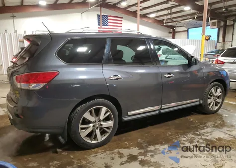 2014 Nissan Pathfinder S z USA, uszkodzony, nr VIN 5N1AR2MM8EC677933